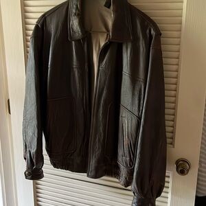 P 237 Leather jacket